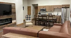 Luxury TownHome 106 - Image 3