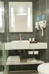 Hanting Hotel Haiyan Xinqiao Bei Road - Image 5