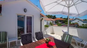 Apartments by the sea Splitska, Brac - 11300 - Image 3