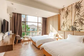 Shuifeng Danxia Homestay - Image 2