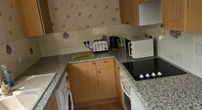 Studio Flat - 5 mins from Manchester Airport - Image 4