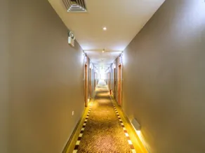 The Art Hotel - Image 4