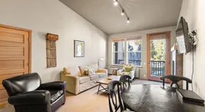 Palisades Tahoe Lodge Rentals Two Bedroom #809 - Image 2