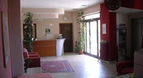 Hotel Caimo Bed-Breakfast - Image 5
