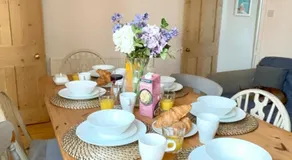 Seascape Luxury Cottage Southwold - Free Parking - Image 4