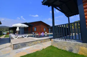 Summertime Bungalows - Image 2