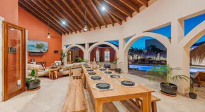 Grand Luxury Villa, 2 min Eagle Beach, 7 Rooms, Gym, Billiard Pool, HotTub, Piano and more! - Image 4