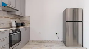 Modern 2-Bedroom Apartment Near Larnaca Salt Lake - Image 4