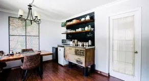 Alpenrose Revelstoke Bed & Breakfast - Image 2