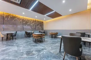 Kaiping Shiyue Hotel - Image 3