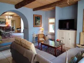 Spacious holiday home with private pool and park - Image 2