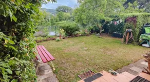 Lazy River Hut - Image 5