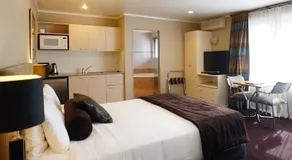 Cornwall Park Motor Inn - Image 4