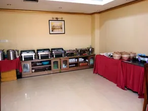 GreenTree Aliiance Weifang Zhucheng Heping Street Huayang Hotel - Image 3