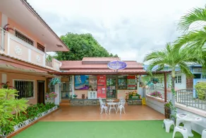 PF Resort - Image 3