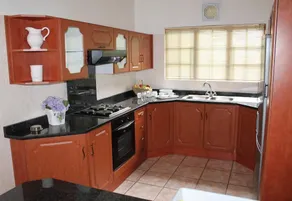 Lincoln Cottages - Image 4