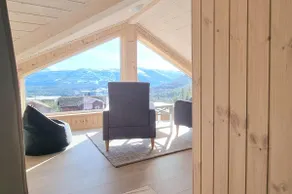Holiday cabin in beautiful surroundings - Image 2