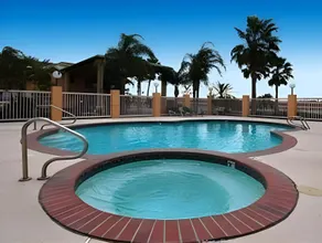 Texas Inn Harlingen - Image 2