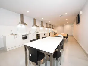 Park Ave Residence - Image 2