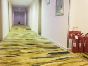 Super 8 Hotel Jinan Railway Station Square - Image 5