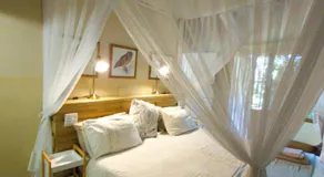 Kiaat Bungalows - Image 2