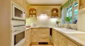 White Lodge Cottage - Image 2