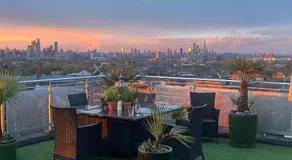 The London Skyline Penthouse - Image 4