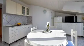 Gemütliche Ferienwohnung mit Terrasse und Garten | Gartenblick - Image 2