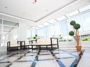BBG Seaside Luxurious Service Apartment - Image 5