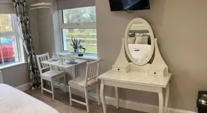 Kinvara Guest Suite - Image 2