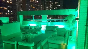Luxury Penthouse Panoramic view Private Rooftop - Image 4