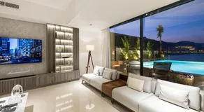 Luxury Villa 8 BR Sea and Mountain View with infinity pool - Al Dana Island Fujairah - Image 2