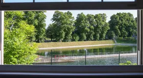 4-Bed Cottage Sleeps 8 Walk to Thames Garden - Image 5