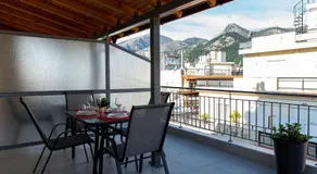 Zen Luxury Apartments - Image 4