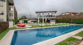 CR MARIPOSA RENTALS SANTA ANA RIVERPARK 2 BR, 2BH, Pool, Gym, WALK EVERYWHERE - Image 4