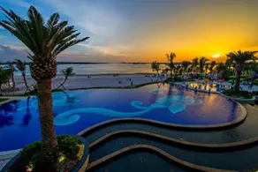 Full Sea View Country Garden Danga Bay 6-13pax Smart TV 70inch-Netflix - Image 3