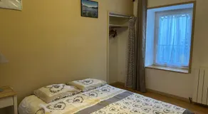 2 Chambres dans maison typique - Image 4
