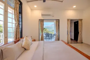 Cosmicstays Ekantam - Serene Solitude With Inspiring Views at Velhe - Image 2
