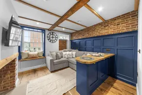 Tilly's Cosy Cottage Retreats - Viaduct Cottage - Image 1