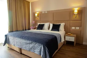 Royal G Hotel & SPA - Image 2