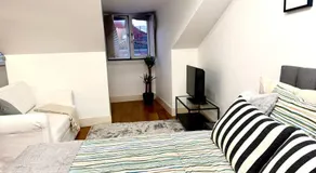Lisbon Bairro Alto Apartments Free Parking - Image 4