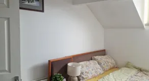 En-Suite Double Room in Haughton Green Denton M34 - Image 2