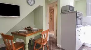 Figgy Cottage - Image 3