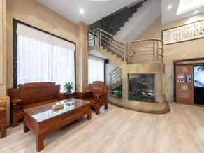 XuHua Hotels - Image 3