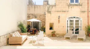 L'Artiste Guest House - Image 4