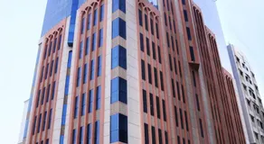 Al Hamra Hotel - Image 4