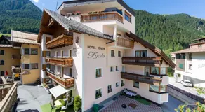 Hotel Garni Tyola - Image 3