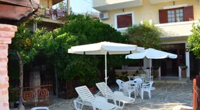 Voula Apartments - Image 4