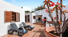Superbe villa Casa Concha avec vue sur la montagne, vue sur la mer, Wi-Fi, jardin - Image 4