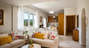 Traditional Rustic Maisonette and House by Konnect - Image 2